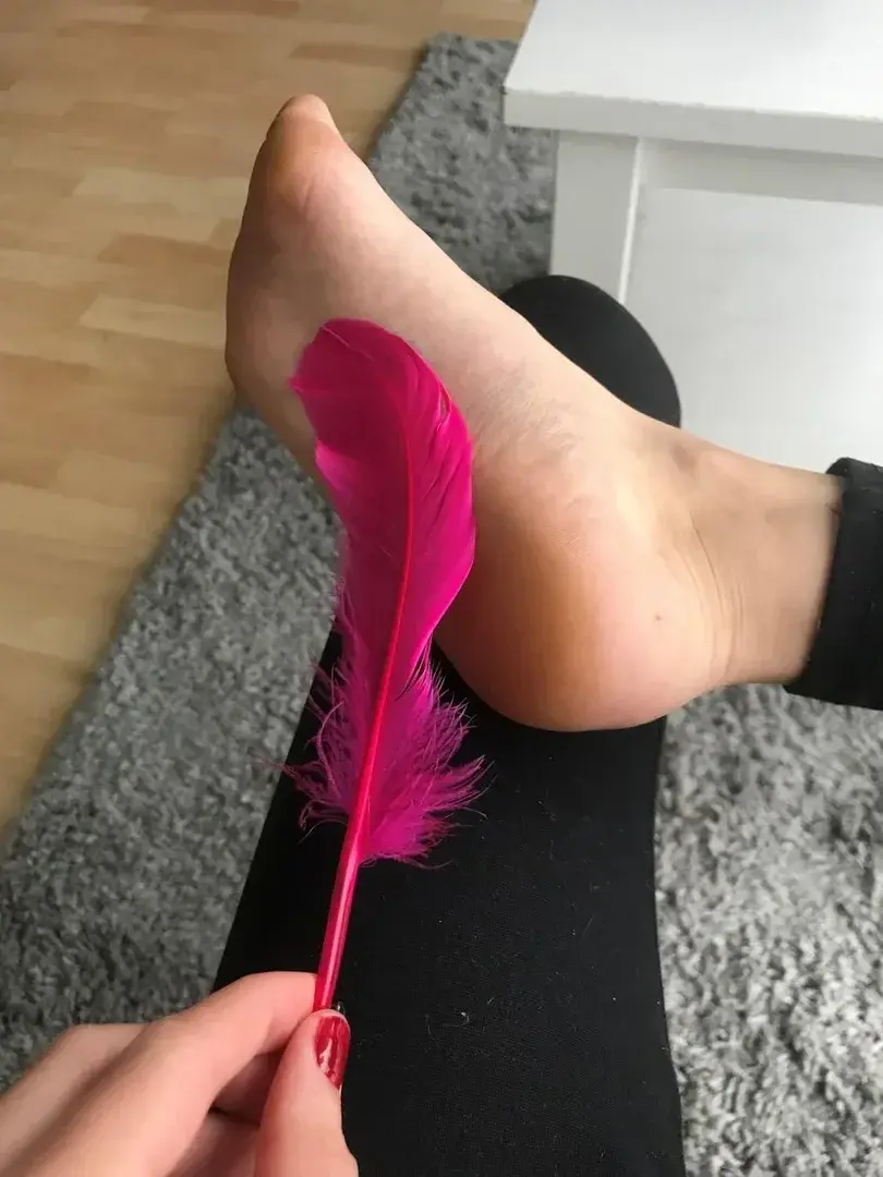 Leak & nude 3 — Girlfeetqueen