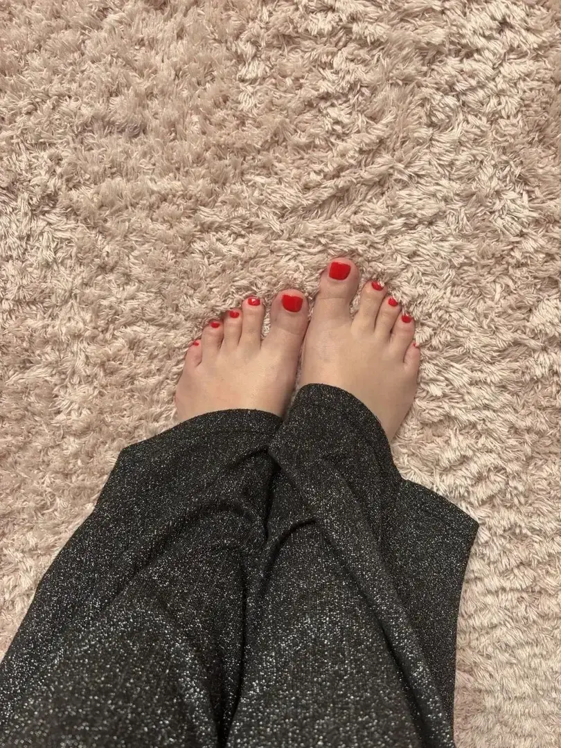 Piedscorse - Photo exclusive MYM 3 | French Modèles