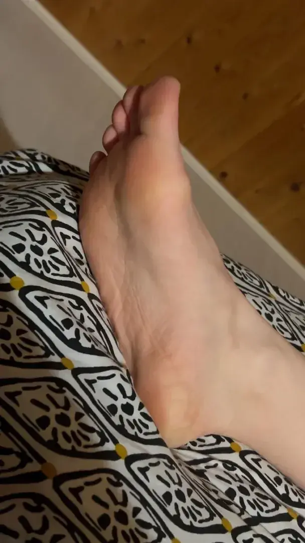 Leak & nude 3 — Footfetishvibes