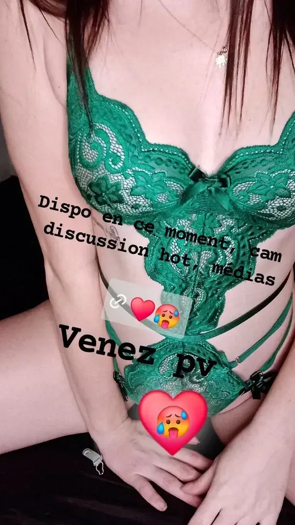 Leak & nude 2 — brunepourtesfantasmes