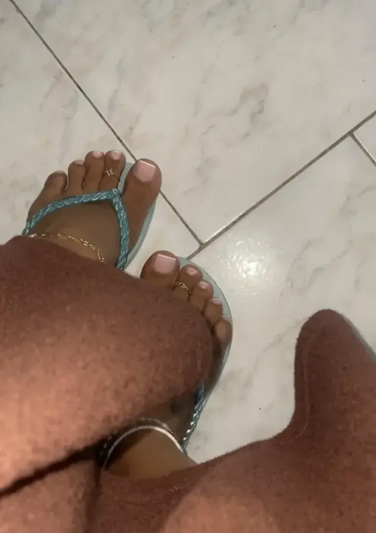 Leak & nude 1 — Yrrisistibletoes