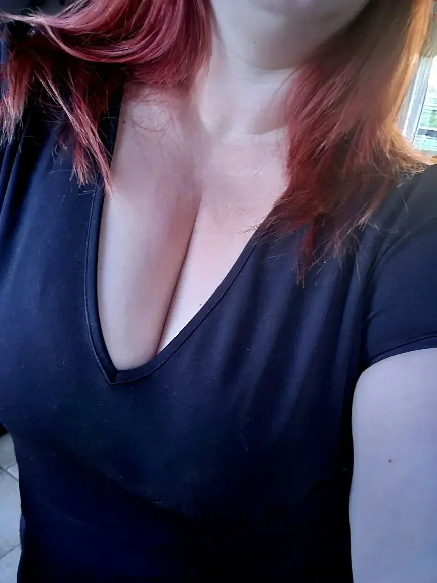 Toi aussi tu veux une rdv 🌶 avec moi ?Écris moi sur mes plateformes en bio, je me ferais un plaisir de booker un rdv avec toi ! 🔥🤫#bbw #femme #femmeronde #curvygirl #bbwgirls