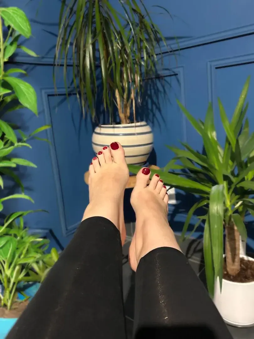 Leak & nude 2 — Frenchizfeet