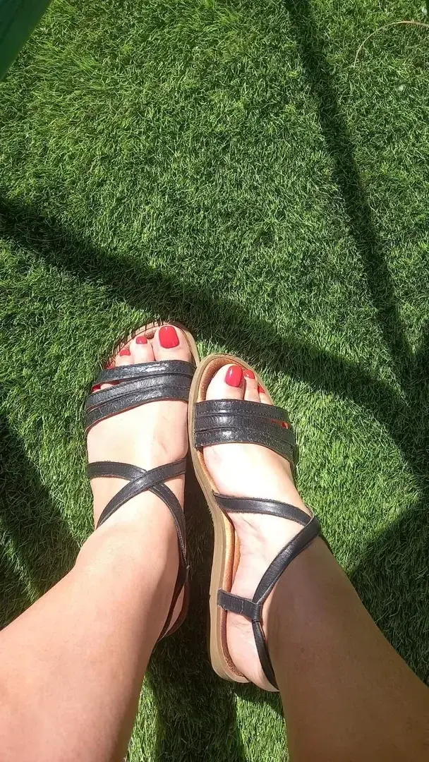 Leak & nude 1 — A_mes_pieds_13