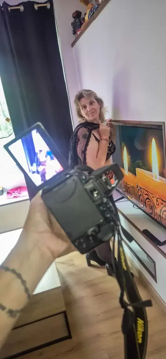 Leak & nude MYM — Couplecoquin66 : « 📷😋 Photos du jour shooting 😍 » (MYM)
