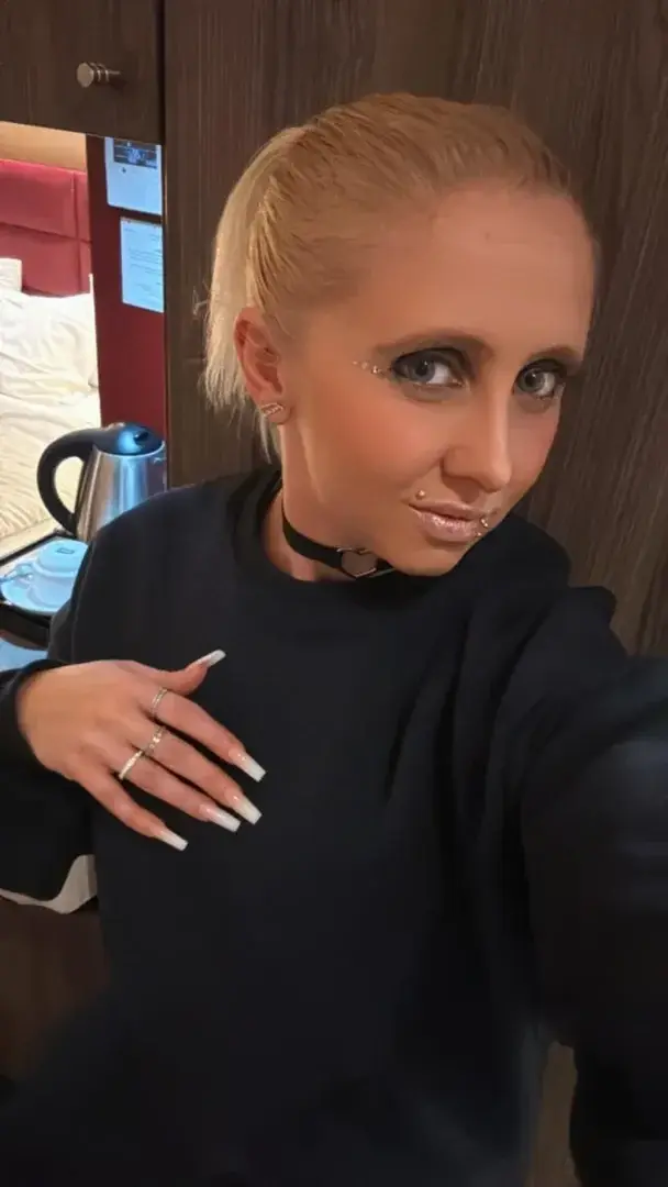Leak & nude 1 — Kleenehexxe