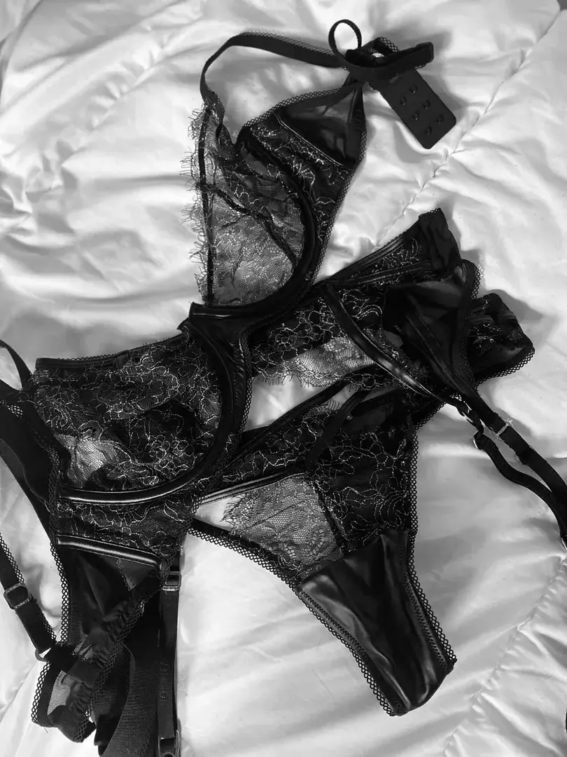 Photo de couverture de __louve__