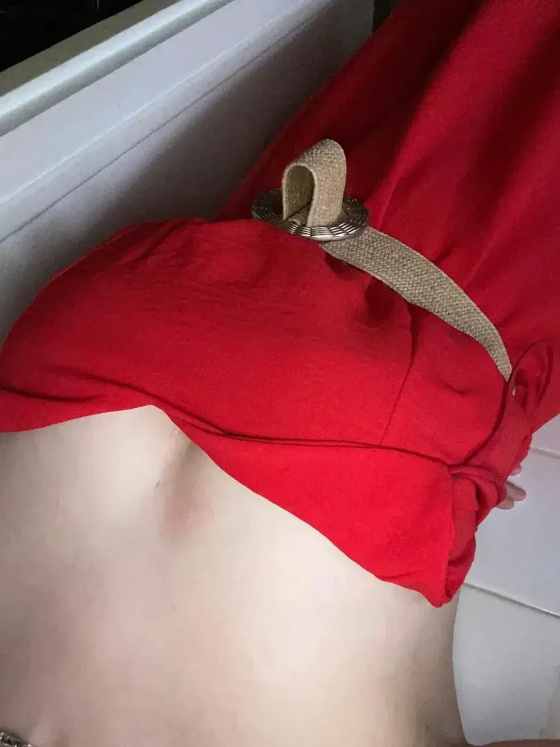 Leak & nude 6 — Fetichiste_girl