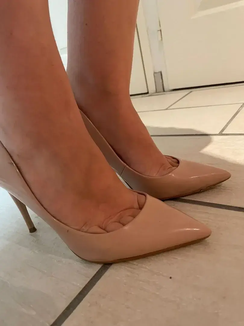 Leak & nude 3 — Angelinademone69