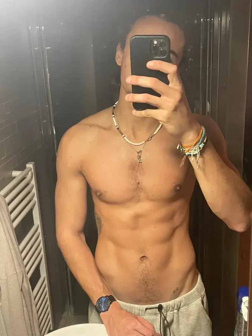 Leak & nude 1 — _mat-