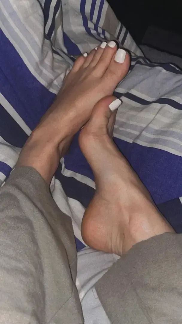 Leak & nude 6 — Pieds-dune-blonde