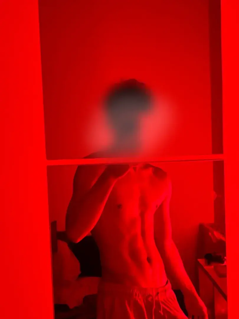 Leak & nude 2 — TomWoods