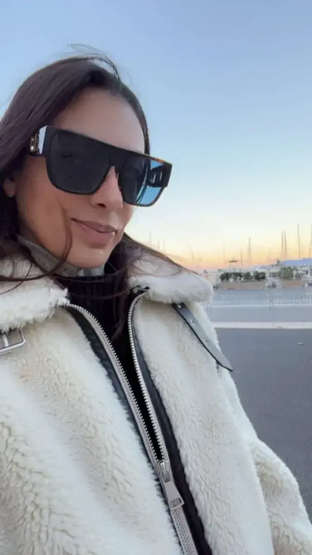 Jusqu’à lundi je vous offre l’abonnement à mon MYM totalement gratuit pour vous vidanger 😉Code promo : FRENCH63https://mym.fans/Barbiedu63Instagram : frenchbarbiie63_Compte secours : frenchbarbie63_2