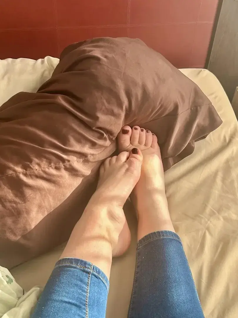Leak & nude 1 — _frenchiefeet