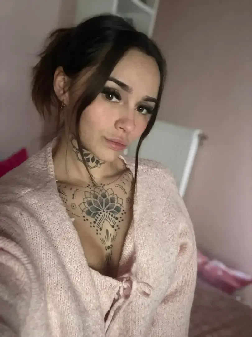 Leak public de Kelly_jennyfer — « 🌟 Abo GRATUIT - Code : ABO100🌟🌟Re-Abo 50% - Code : ABO50🌟 » (nude) sur MYM