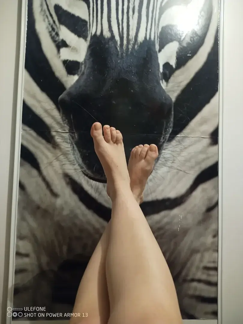 Leak & nude 1 — The_sexiest_feet