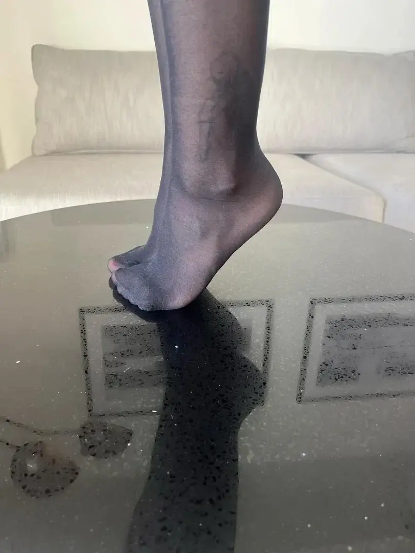 Leak & nude 3 — Petitpied_bonheur