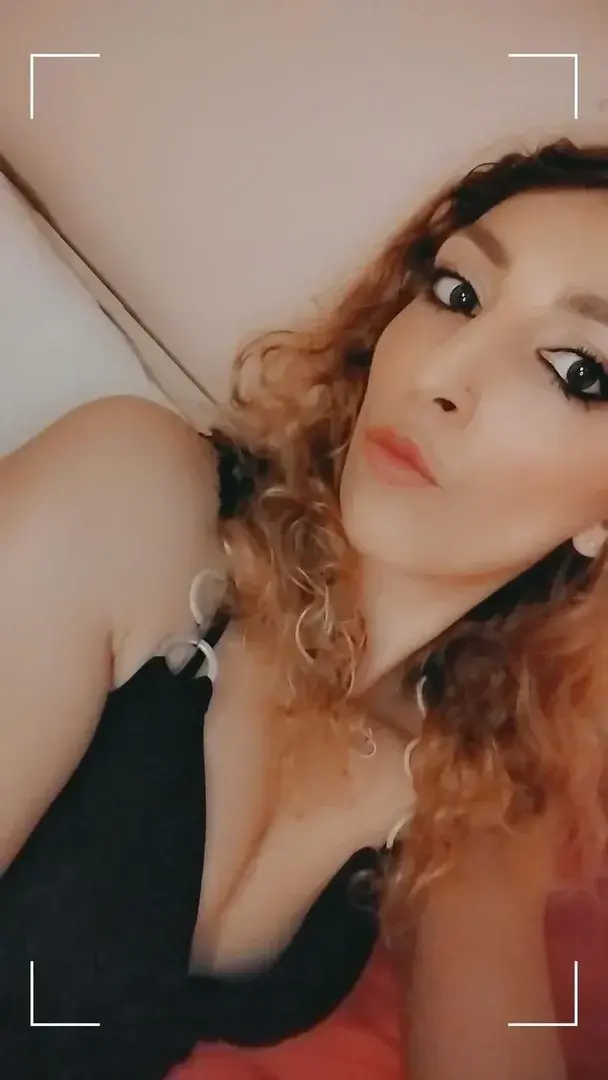 Leak & nude 3 — bella_titia90