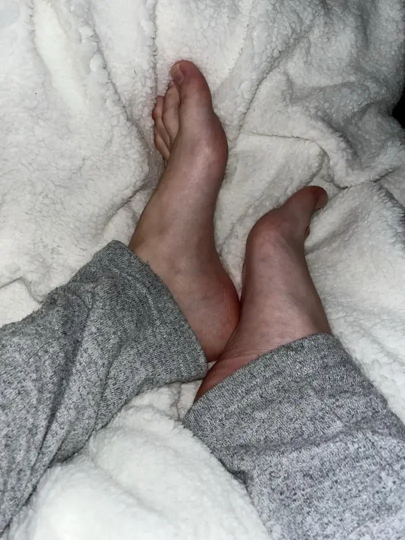 Leak & nude 1 — Fannyy_feet