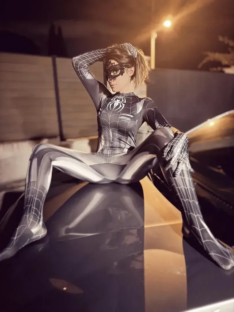 Qui aime les costumes ici ? 🕷️🕸️