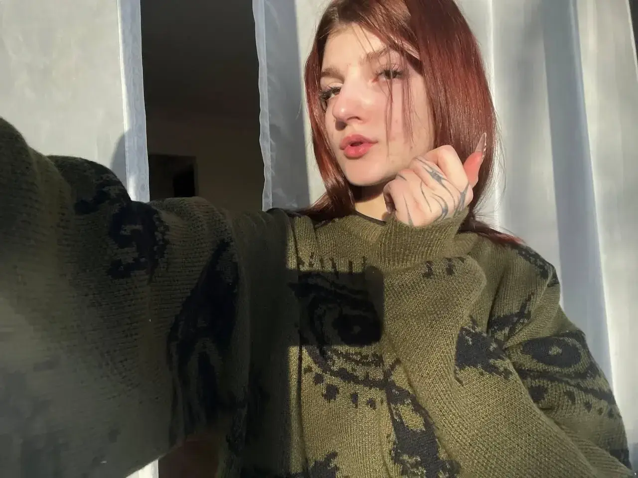 Leak & nude 1 — Bellateen