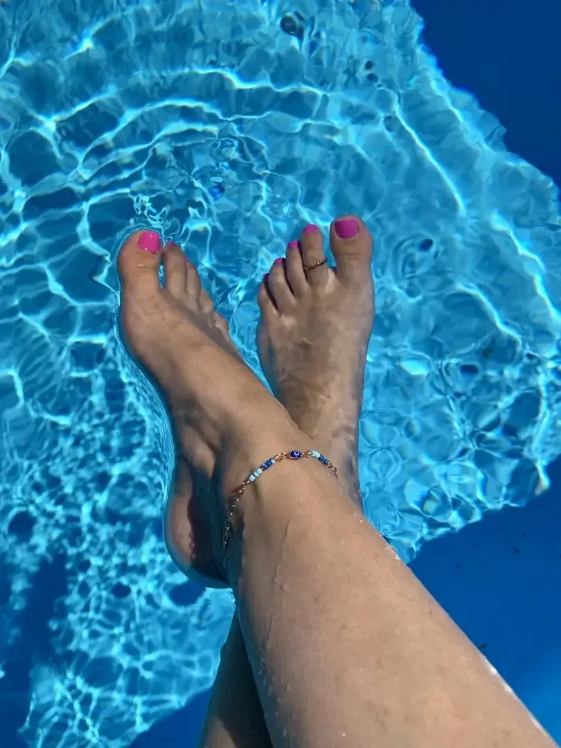 Leak & nude 10 — Prettylittlefeet13