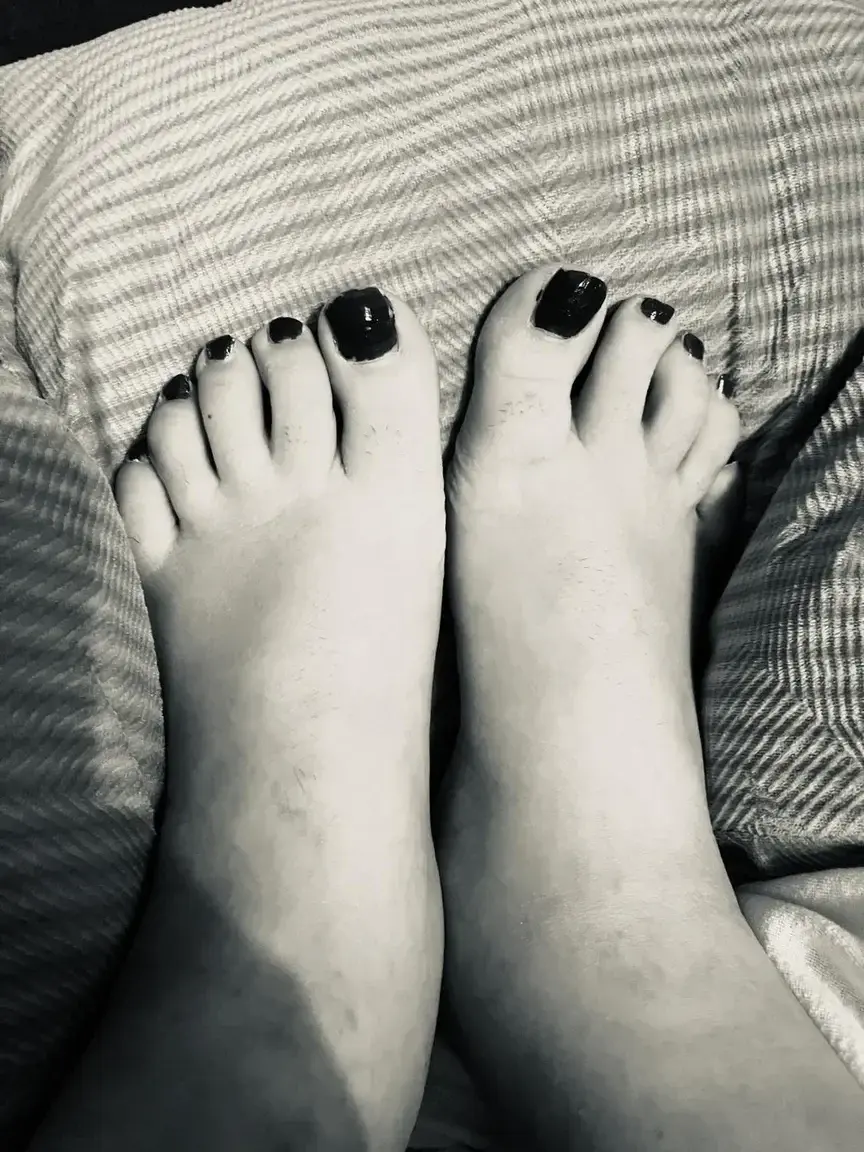 Leak & nude 1 — Feet2416
