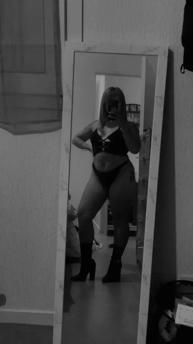 Leak & nude 11 — Auraure_ladie