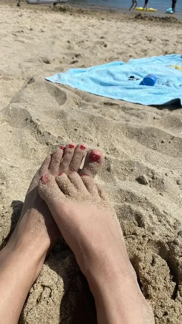 Leak & nude 1 — footlove74