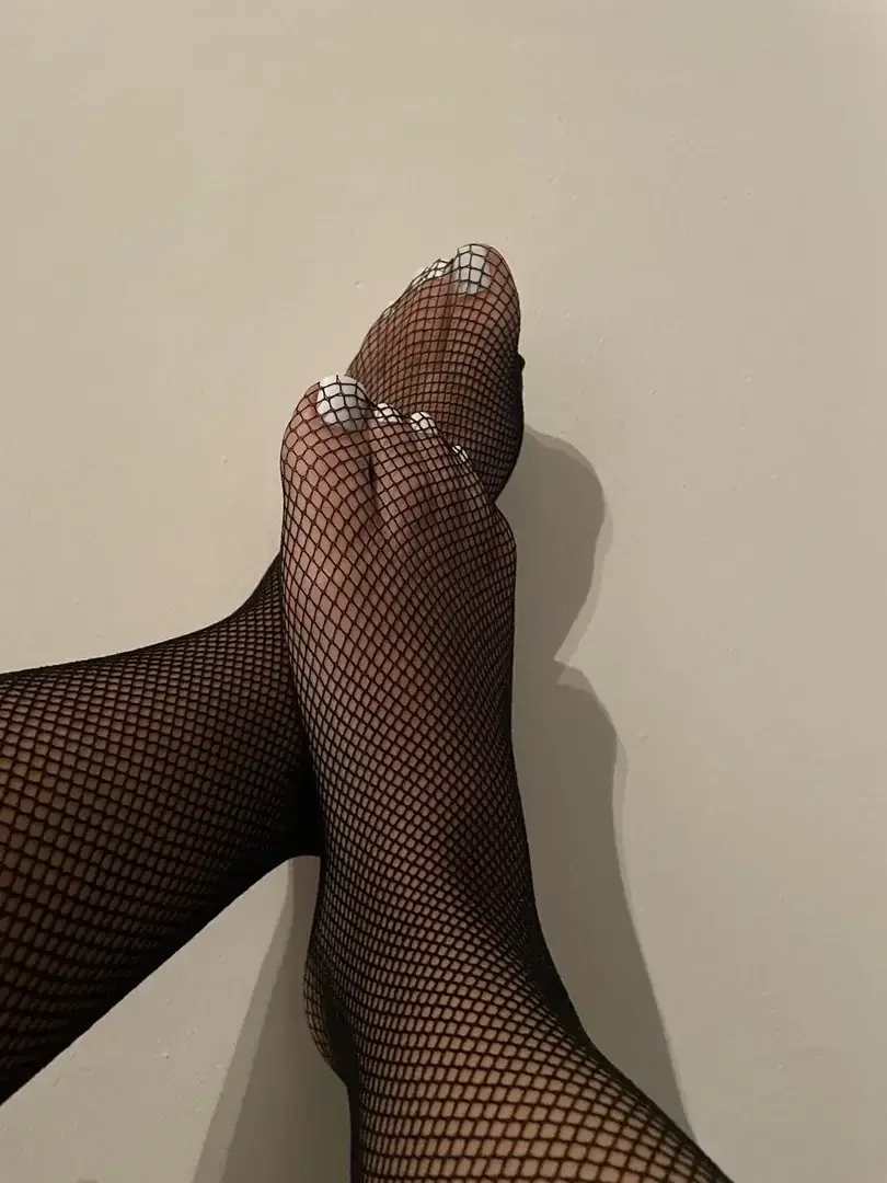 Leak & nude 1 — Feetfun8392