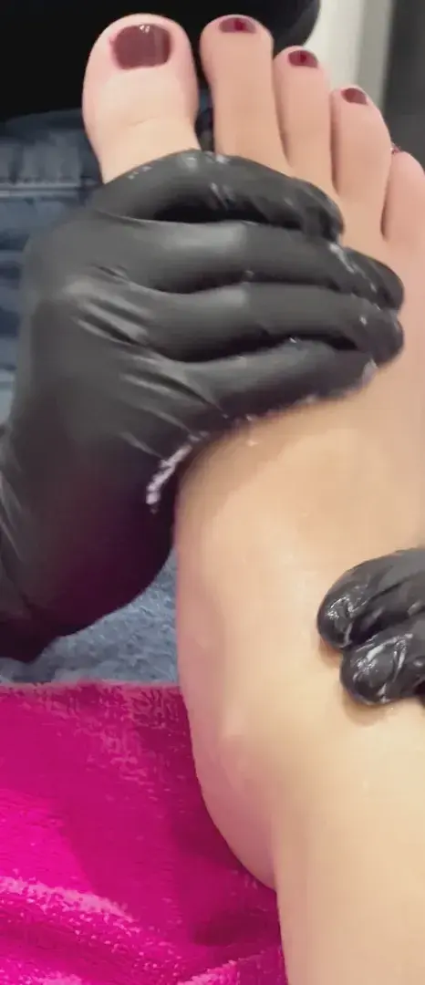 Leak & nude 1 — Juliepieds30