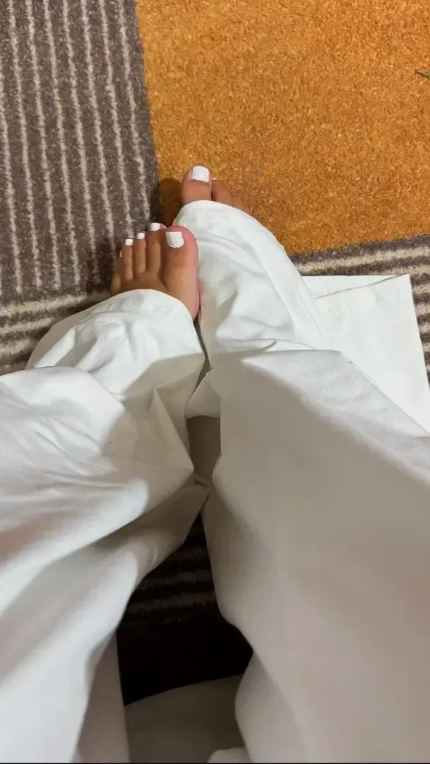 Leak & nude 1 — _islandfeets