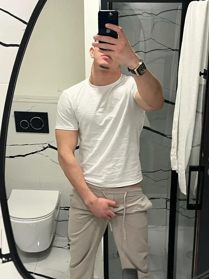 Leak & nude 9 — Titouslein