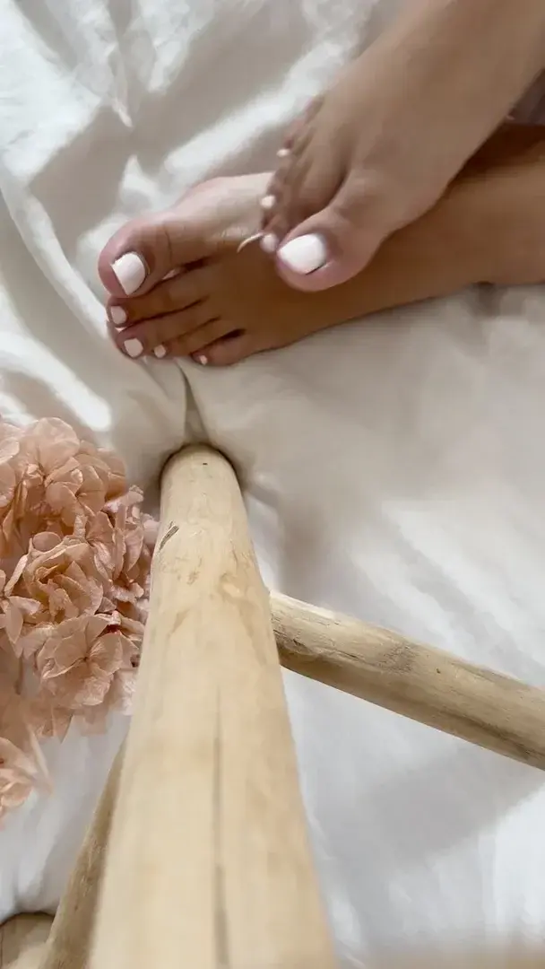 Leak & nude 2 — avenuepetitspetons