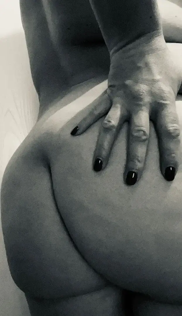 Leak & nude 1 — Sciencelabgirl