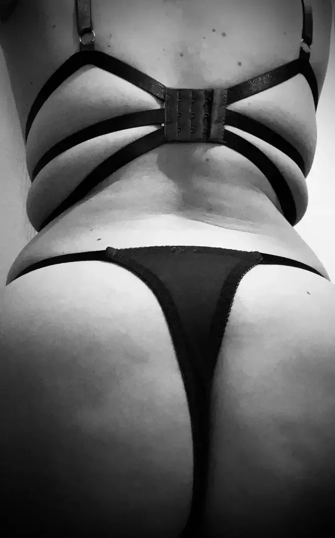 Sciencelabgirl - Photo exclusive MYM 9 | French Modèles