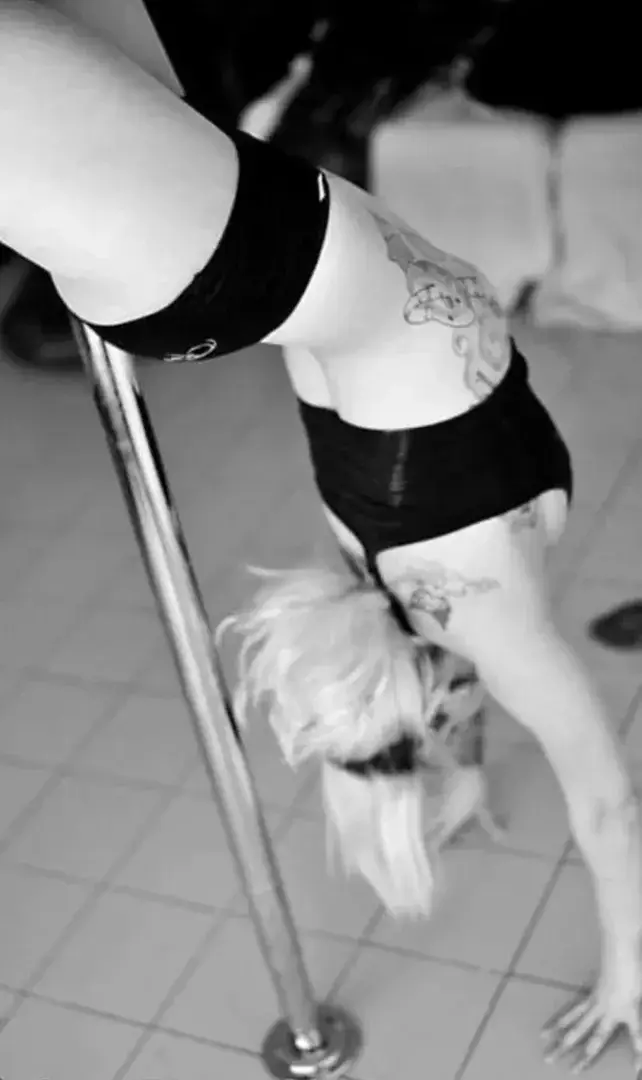 Leak public de Ayumixtrash — « Il fut un temps » (nude) sur MYM