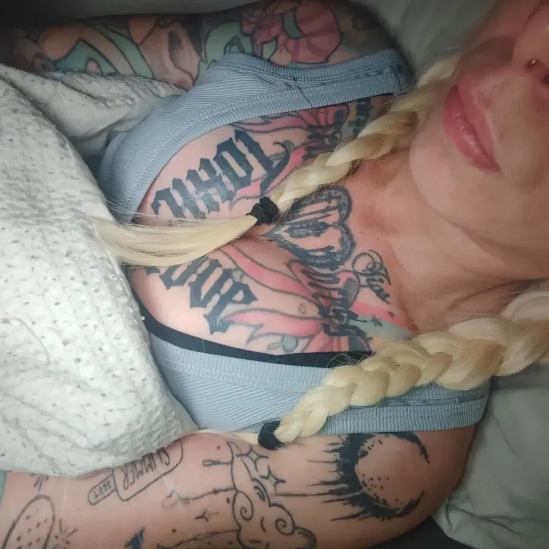 Leak public de Ayumixtrash — « 😇 » (nude) sur MYM