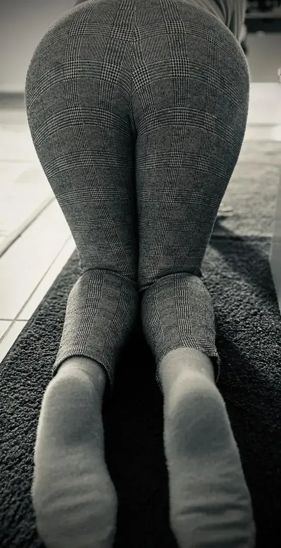 #maman qui range #vue de derrière #leggings chaussettes