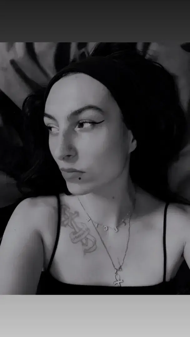 Madamesexy1 - Photo exclusive MYM 17 | French Modèles