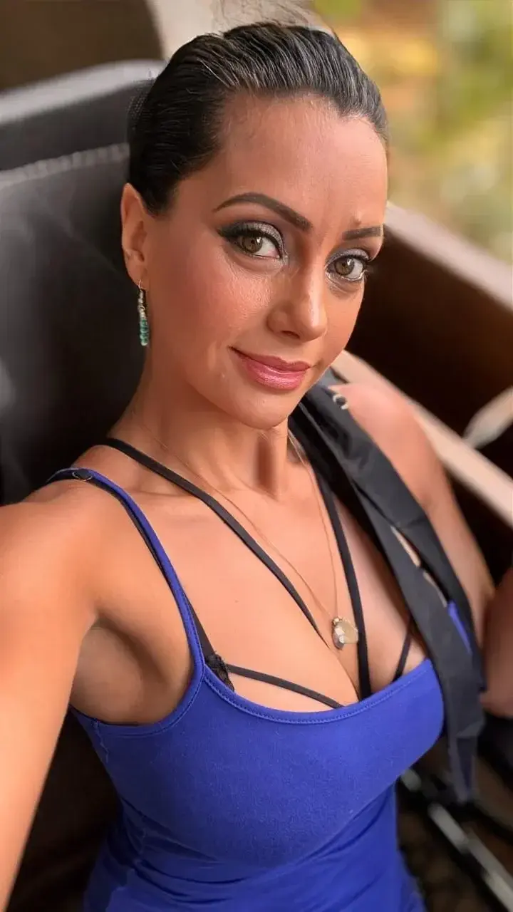 Ici c’est 47 ans et l’accès est gratuit 🔥😜🥰
