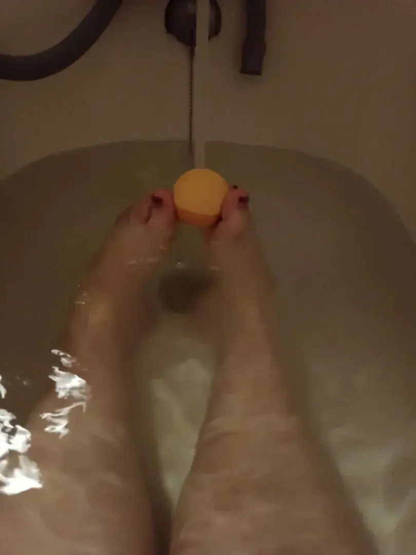 Leak & nude 2 — AngieCurvy
