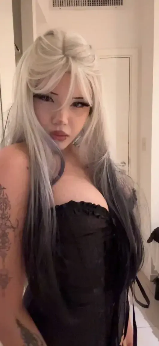 Profite de mon abonnement gratuit pour faire des folies avec moi. 🫦