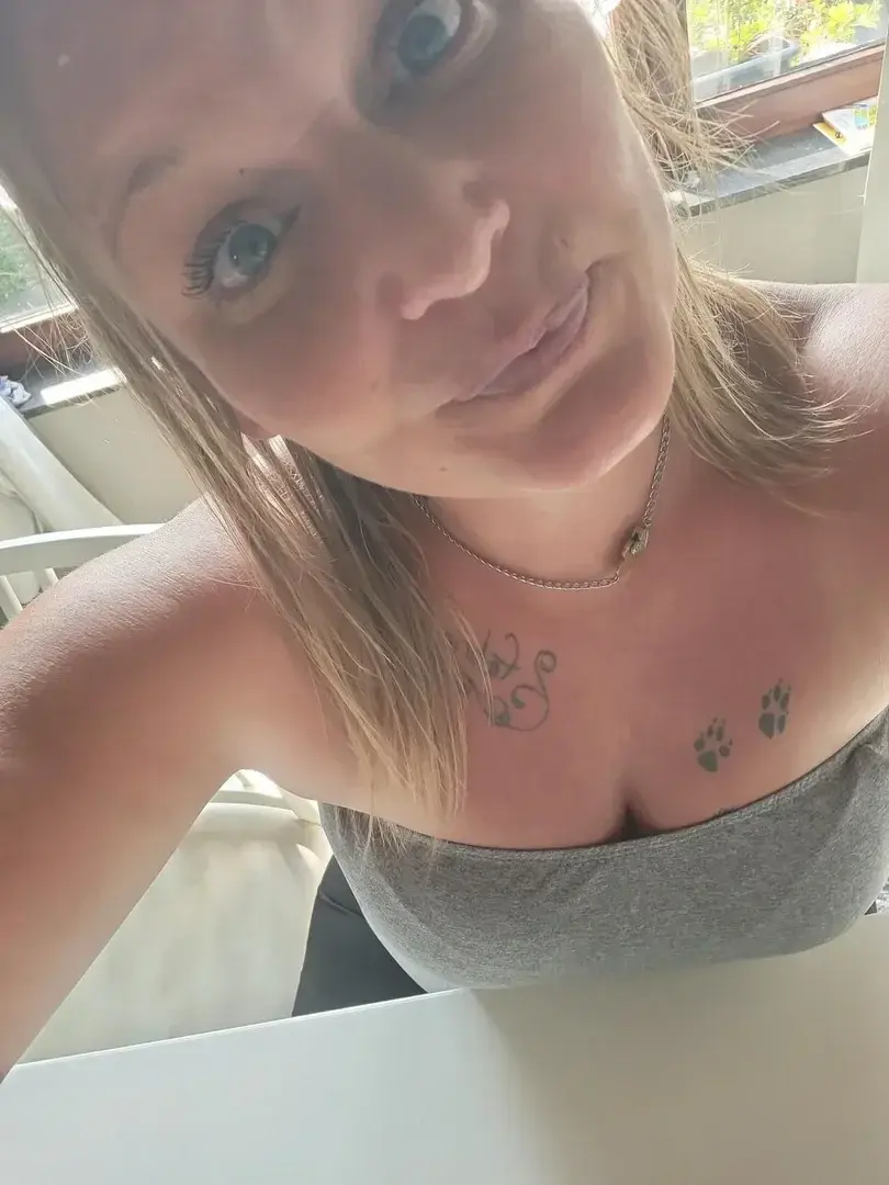 Leak & nude 1 — La-ptite_blonde86