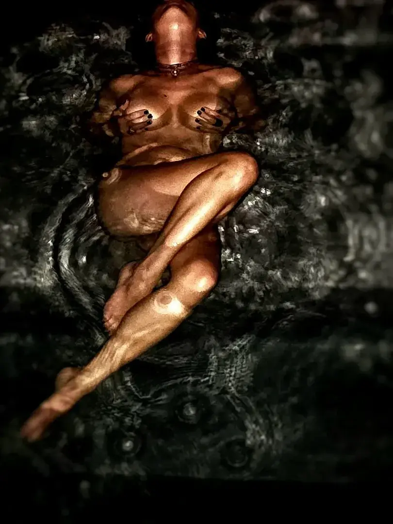 Leak & nude 2 — Sevresbabylone