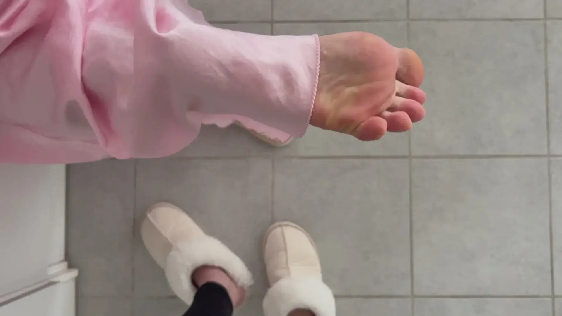 Leak & nude 6 — Frenchysistersfeet