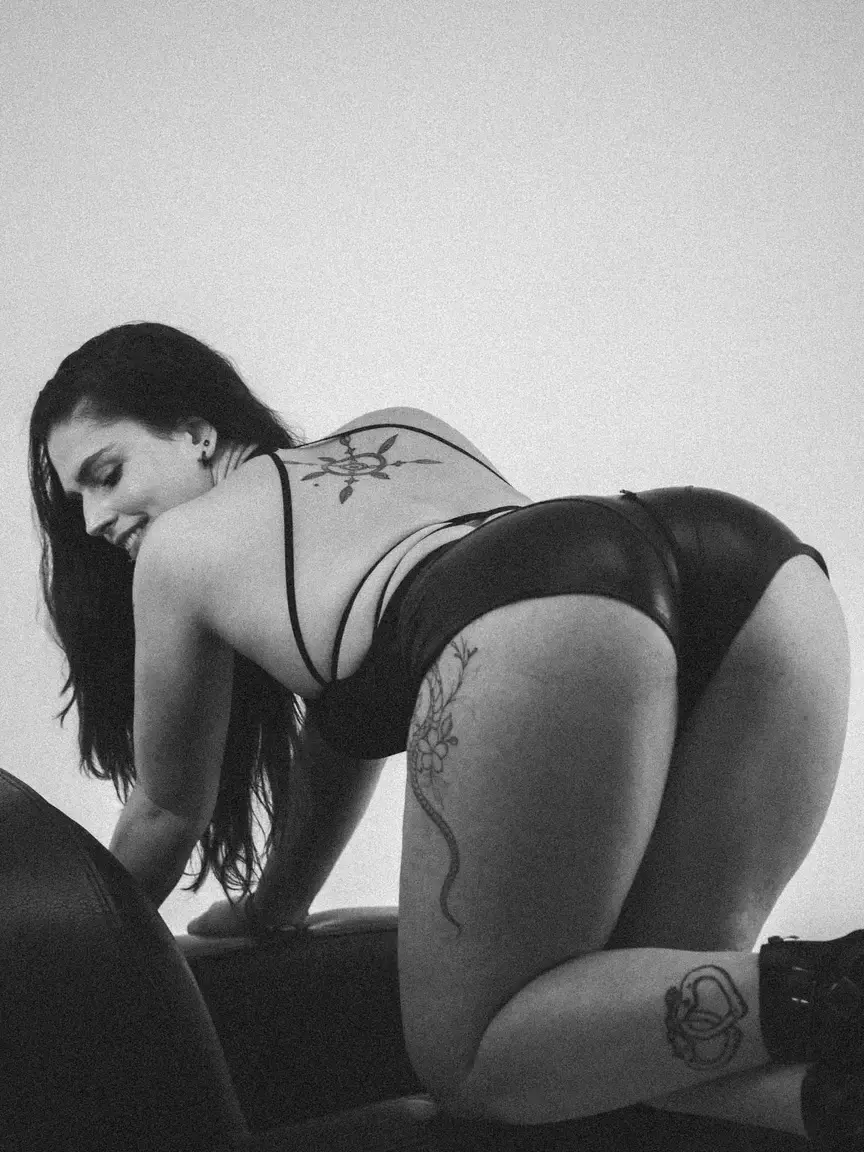Elisexy — média 6 | French Modèles