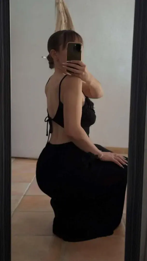Leak & nude 1 — Trixie_lenny