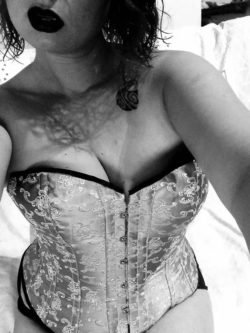 Leak & nude 4 — Mespetitspiedstaille36