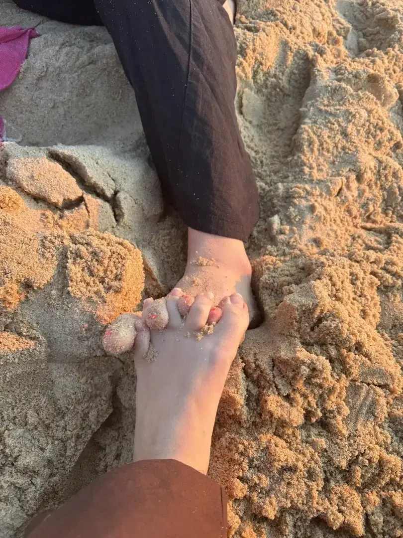 Leak & nude 1 — Goldenfeet